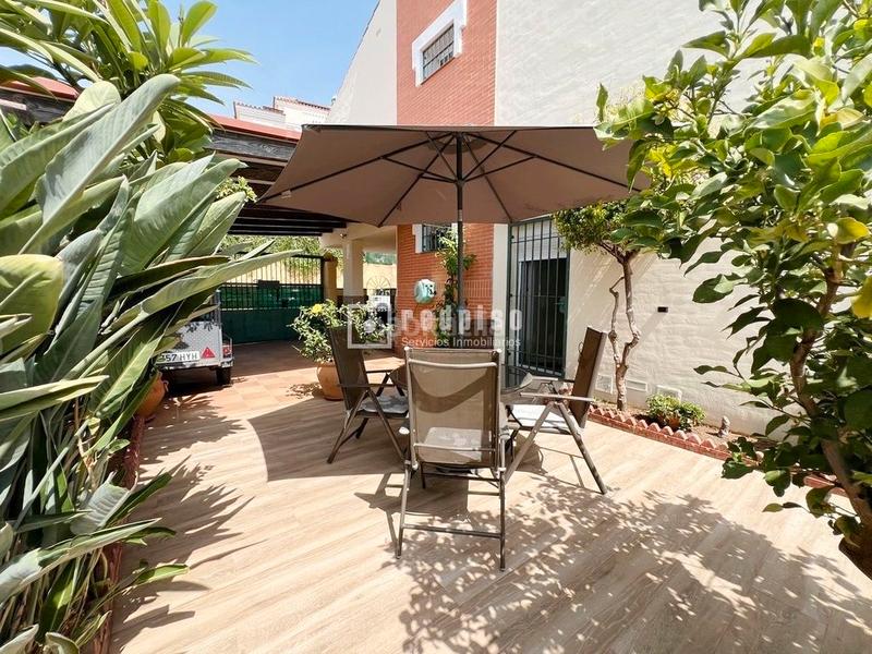 Foto 6e58a113-45dc-41ce-82e6-2f2caf935f9b. Chalet con parcheggio piscina in Añoreta Golf - Paraíso del Sol Rincón de la Victoria