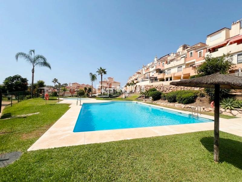 Foto c852a20f-bed6-4ebe-8d2a-e2e274fd73d6. Chalet con parcheggio piscina in Añoreta Golf - Paraíso del Sol Rincón de la Victoria