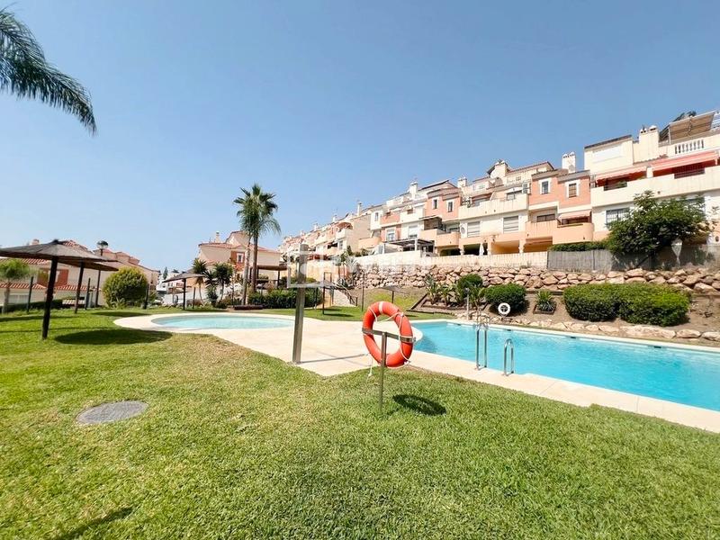 Foto d47e40ea-d404-4b61-9493-a1659111b440. Chalet con parcheggio piscina in Añoreta Golf - Paraíso del Sol Rincón de la Victoria