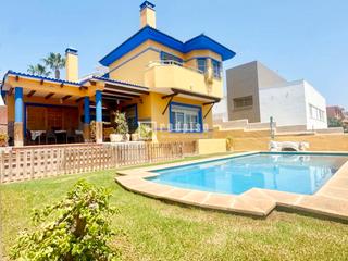 Chalet  Girasol. Chalet independiente en rincon de la victoria, malaga