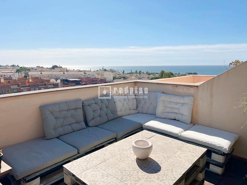 Foto 12881765-dcfc-451c-b188-950b0b3cb62c. Chalet  adosado , malaga en Chilches