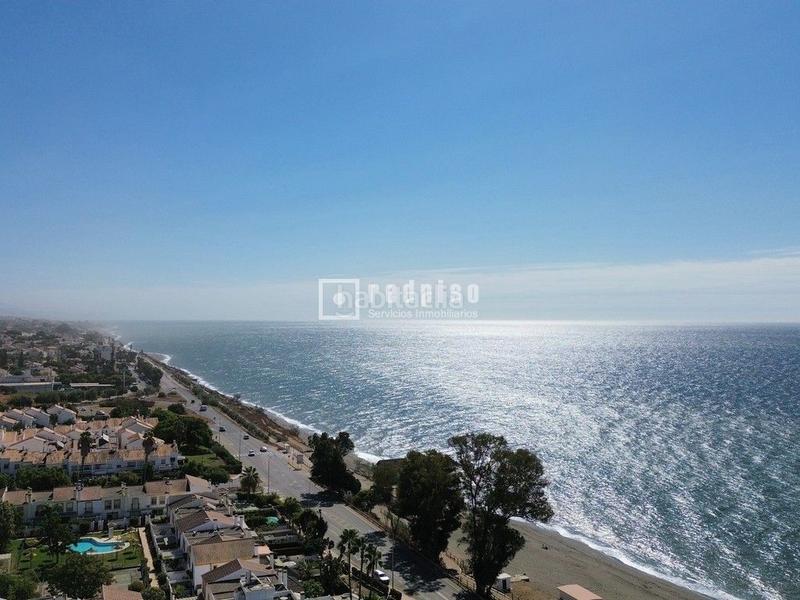 Foto 3a3f16aa-efd2-456f-bcab-b47d9b1ade5e. Chalet  adosado , malaga en Chilches