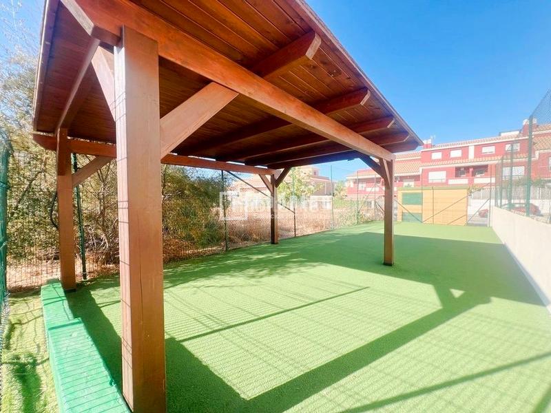 Foto dfc5fb11-8f99-46f1-8104-3e68d4d72c0f. Chalet  adosado , malaga en Chilches