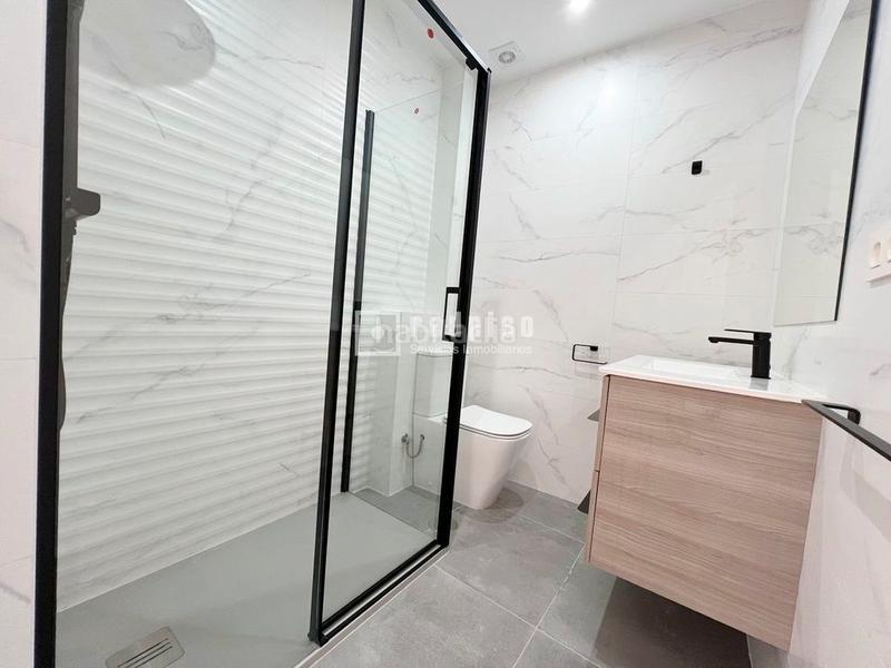 Foto 0bb5ad2d-7e46-4bf2-9ee9-007cc899d2f7. Piso  en El Palo, malaga en El Palo Málaga