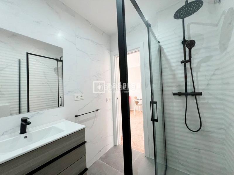 Foto 5d329986-5fcc-44d4-b575-7da9a3efd5f6. Piso  en El Palo, malaga en El Palo Málaga