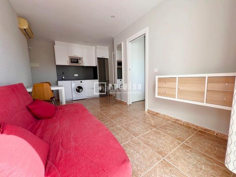 Foto ba63b6c7-9697-43b2-a8c0-cc6d250903c8. Piso  en El Palo, malaga en El Palo Málaga