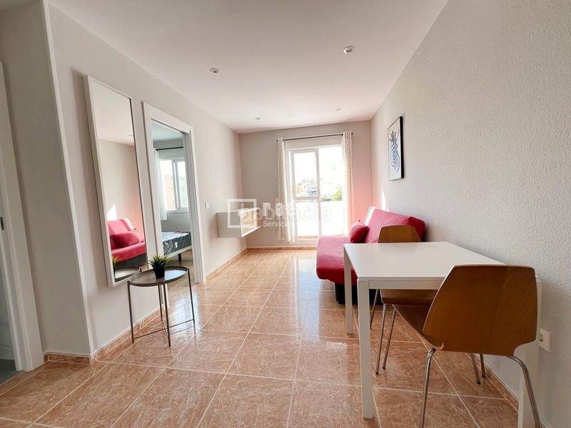 Foto ef471e40-9e6d-45fd-b14b-d6f85059f095. Piso  en El Palo, malaga en El Palo Málaga