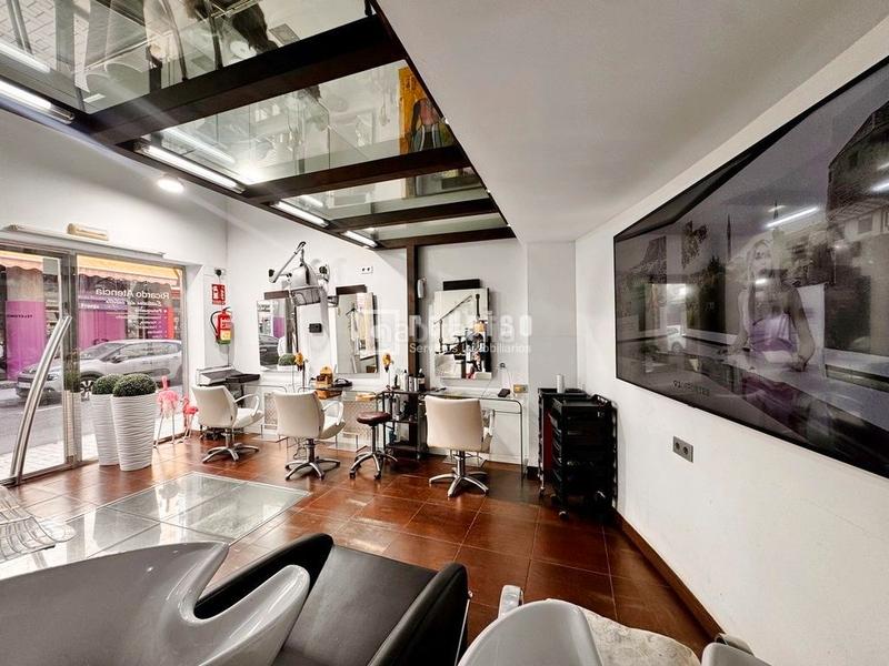 Foto 0fc47c6d-26cb-4196-bb19-ff081716cbbe. Geschäftsraum in El Palo Málaga