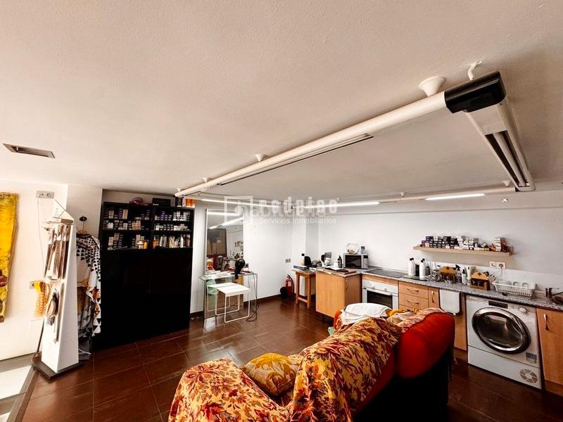 Foto c635baa3-e0f5-441d-a42b-a0872f337d28. Geschäftsraum in El Palo Málaga