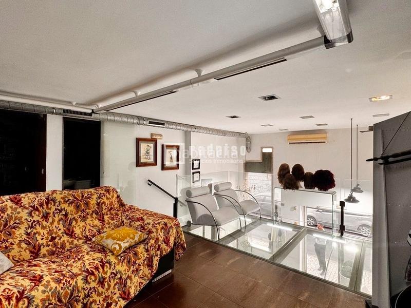 Foto d6a71de5-c504-4ff0-a87f-8ac7491d52e8. Geschäftsraum in El Palo Málaga