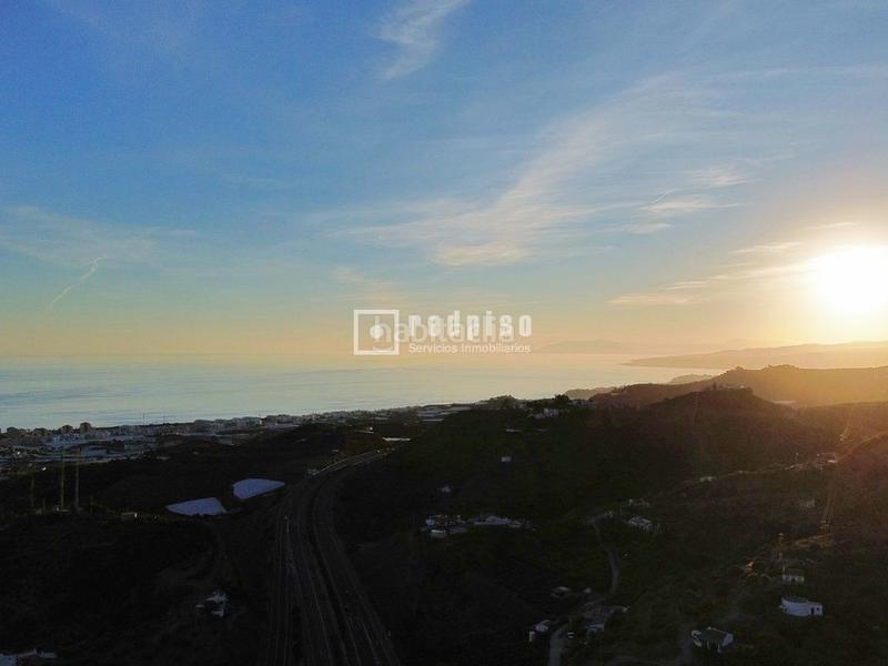 Foto ffcaec71-f8b4-4504-80b3-14e80cded86e. Casa a Torrox pueblo Torrox