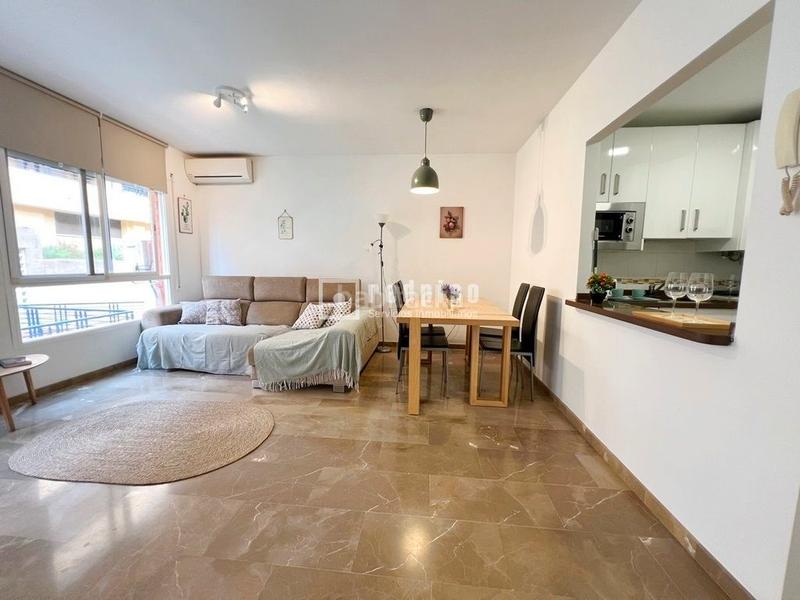 Foto 3405c875-f031-4991-b80b-2030f09c00cb. Appartement avec parking piscine dans La Cala del Moral Rincón de la Victoria