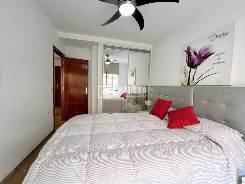 Foto dc32494b-4b30-426e-8c7d-2512298b1e9e. Appartement avec parking piscine dans La Cala del Moral Rincón de la Victoria