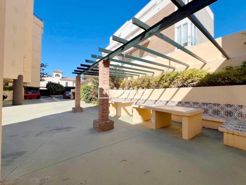 Foto 529df65b-55f7-44ee-b7bd-58471d492709. Appartamento con parcheggio in Pedregalejo - Morlaco Málaga