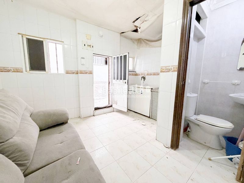 Foto 9471760d-8853-47ad-915b-54dace4f3d3c. Casa a El Palo Málaga