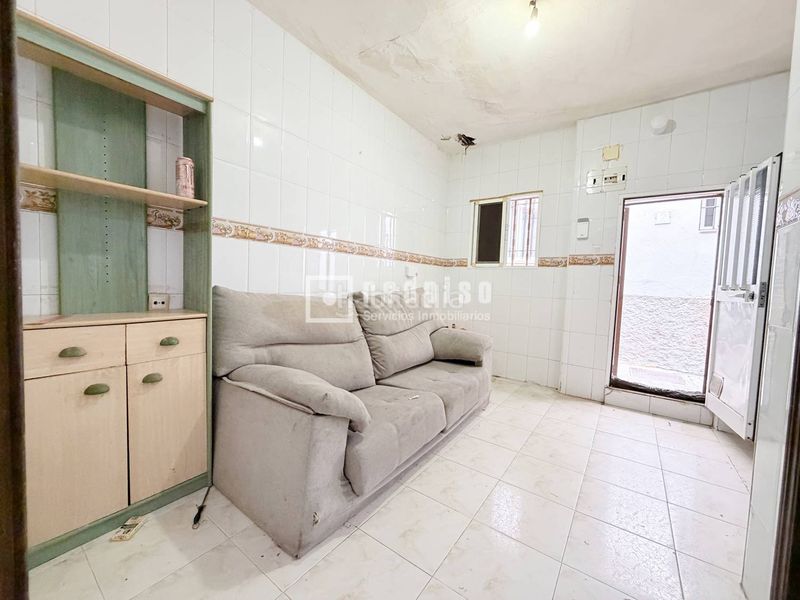 Foto d1e3ecca-cbfe-40bf-ac60-8c0c93e0d0c4. Casa a El Palo Málaga