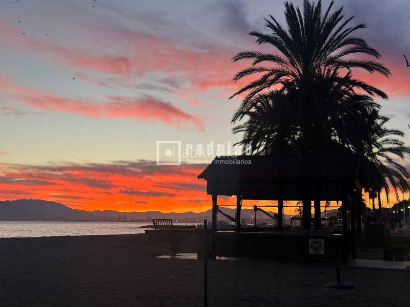 Foto d91d3910-14a8-471f-85bb-b7a3a9adfa53. Casa a El Palo Málaga