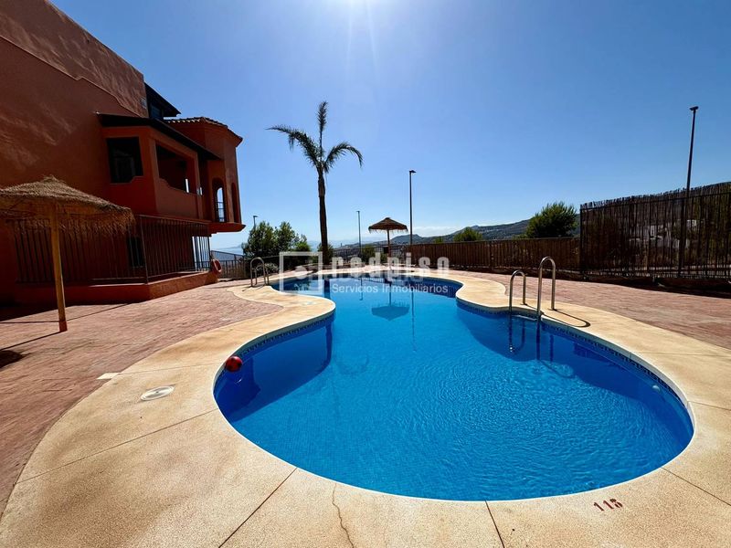 Foto 7c06f98c-15aa-40e0-b269-ef8e1a9ca1a3. Pis amb aparcament piscina a Lo Cea Rincón de la Victoria