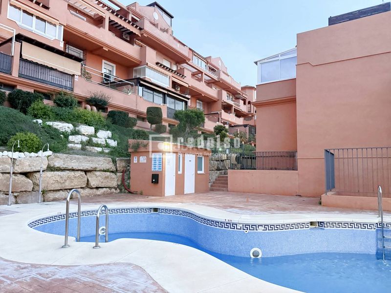 Foto c9d0b7e5-de39-4c33-8fcf-ce31e8b8ac12. Pis amb aparcament a Lo Cea Rincón de la Victoria