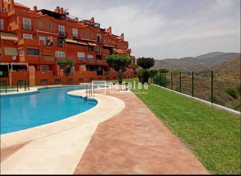 Foto d0079dd1-f6b5-4f2d-a37f-a027af9f20e8. Pis amb aparcament piscina a Lo Cea Rincón de la Victoria