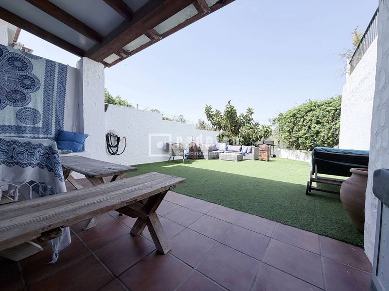 Foto a5561da1-d228-4073-b3b9-aa26b04677c5. Xalet amb aparcament piscina a Añoreta Baja Rincón de la Victoria