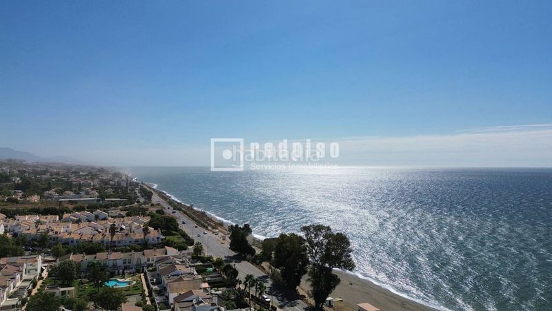 Foto f310e70a-96b6-4422-8ef4-e78fcfb64da7. Xalet amb piscina a Chilches