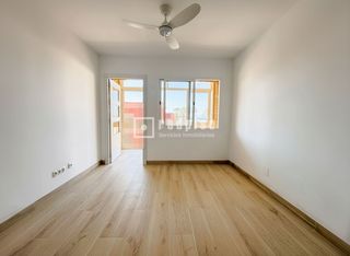 Apartament  De bolivia. Piso en pedregalejo, malaga
