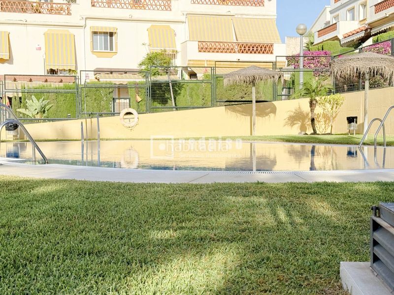 Foto 590402f5-3e36-4c5c-9de3-4dee70416da6. Chalet con piscina in Añoreta Baja Rincón de la Victoria