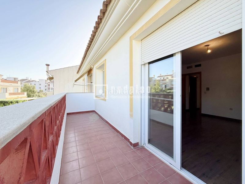 Foto c3b5f18d-7af4-4b9a-8df2-fc5409a6e2eb. Chalet con piscina in Añoreta Baja Rincón de la Victoria