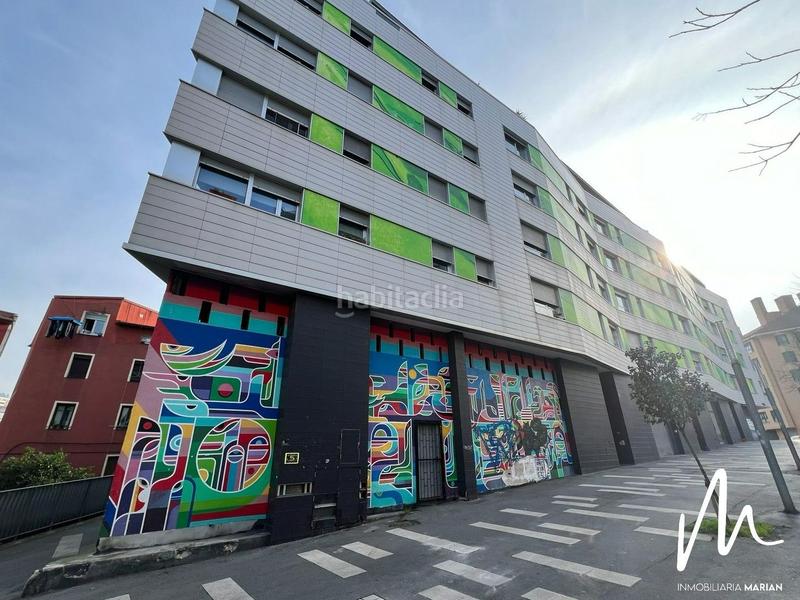 Foto 777a6a6f-af4d-4fd1-88f5-d8b69eb1443d. Affitto locale commerciale in hiru zutabe 3 in Bilbao la vieja Bilbao