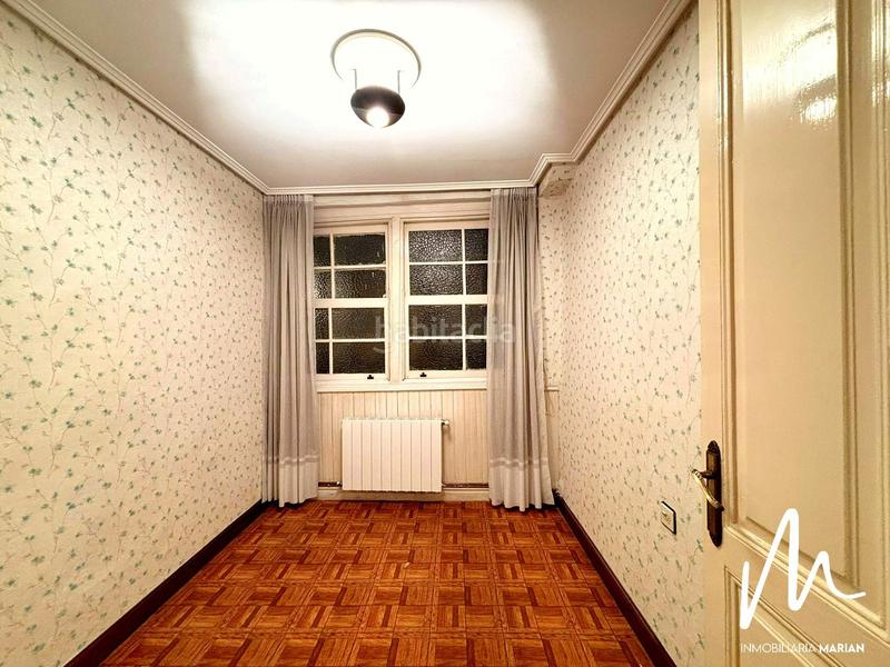 Foto 3a8e2201-f1a0-42ef-ae57-58ec2e037170. Piso en Zabalburu Bilbao