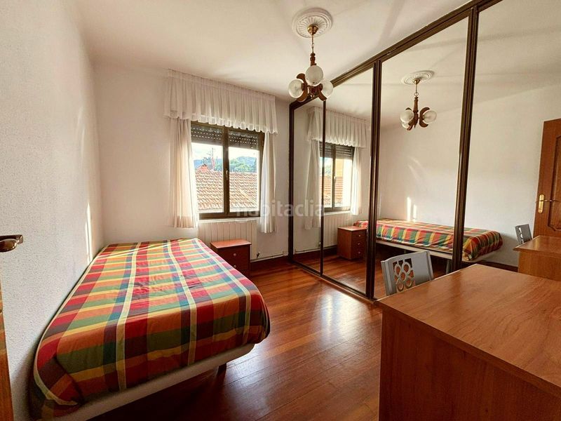 Foto e3ac4856-1b6d-4d8c-b8c4-36ba18dfb14d. Pis amb calefacció a Santutxu-Basarrate Bilbao