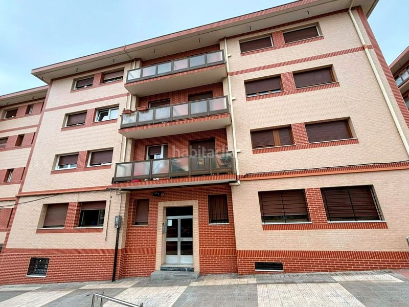 Foto 40105f8b-6982-4880-ab42-a79e826e96ea. Piso en Arabella 71 en Arabella Bilbao