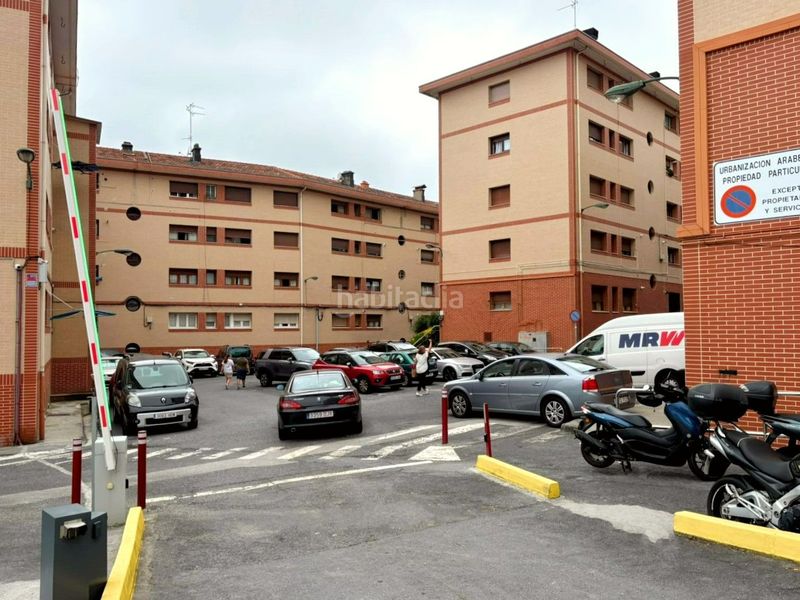 Foto a9dc3336-43db-4a0f-8ddb-3741d7bcc86f. Piso en Arabella 71 en Arabella Bilbao