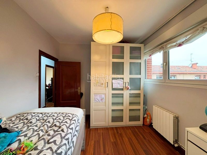 Foto c0e1b3de-f5ce-471f-8667-d4e3bcce5183. Piso en Arabella 71 en Arabella Bilbao