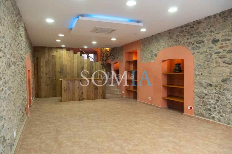 Foto 1a0b6642-3140-4823-b4b1-8b8cd869e4e7. Local comercial versátil i encantador en Santa Maria de Palautordera