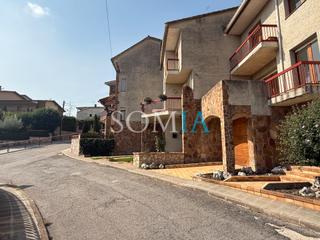 Semi detached house in Sant Celoni. Acogedora y familiar