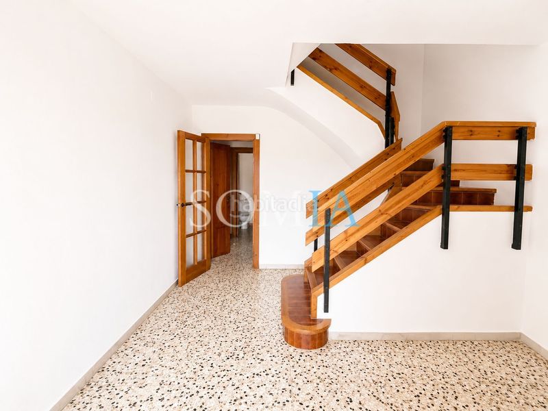 Foto 0f65f02b-f834-4779-b373-40a09644cb83. Casa adossada amb xemeneia calefacció aparcament a Sant Celoni
