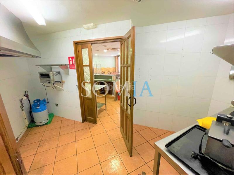 Foto 3c617f64-948c-4746-96d9-7527223d6659. Local comercial bar y cafeteria zona sot de les granotes en Sant Celoni