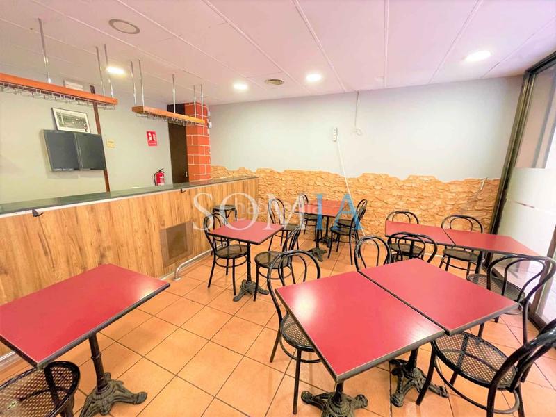 Foto a7d267f1-3d87-475d-b583-799d00ed678f. Local comercial bar y cafeteria zona sot de les granotes en Sant Celoni