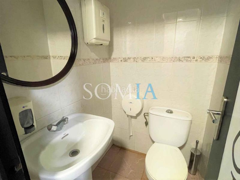 Foto a27de693-2ea0-40ef-a32f-775e272faa89. Local comercial esquinero en el centro con opción de cambio a vivienda en Santa Maria de Palautordera