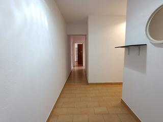 Etagenwohnung in Travesía de Meicende 150