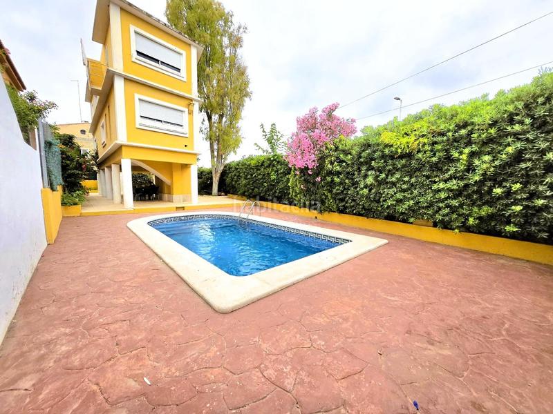 Foto 9ec8c5e7-cd17-46e0-be34-6115ad531ac2. Chalet fantástico chalet unifamiliar con piscina privada en masies... en Moncada