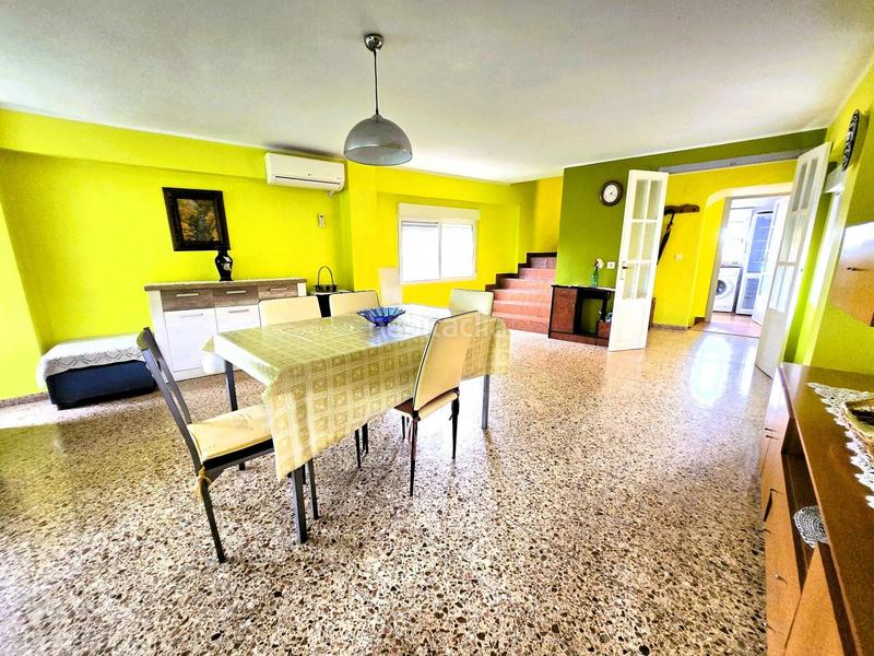 Foto c2ba6033-8d51-4e47-91e8-733a1c9ea3a0. Chalet fantástico chalet unifamiliar con piscina privada en masies... en Moncada