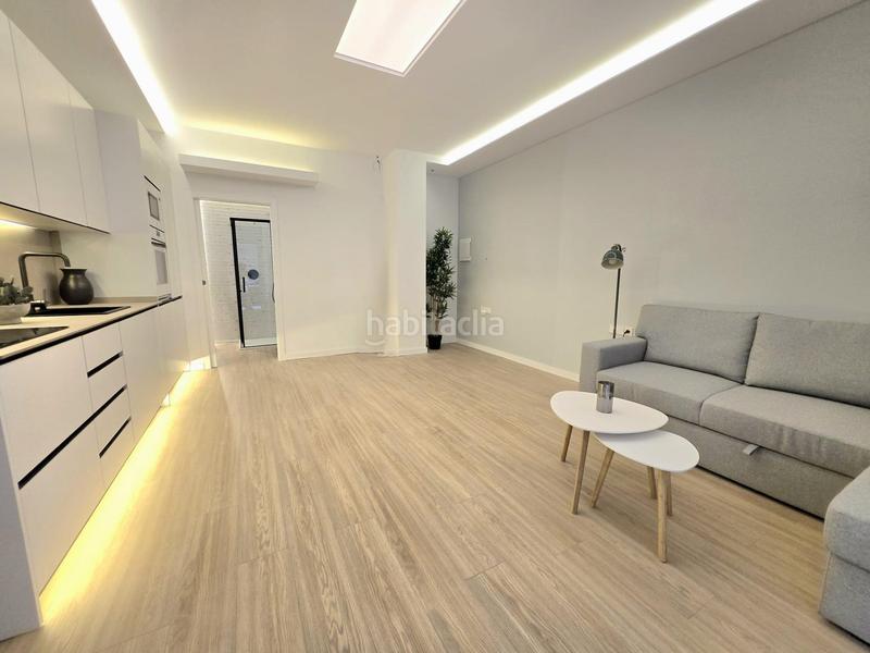 Foto 073da3f0-7dc6-4cb6-b673-9568c4605c10. Loft in Poble Nou Torrent