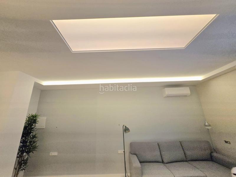 Foto 8a5cb1cd-3d2e-4f14-86da-350ac2c331ff. Loft in Poble Nou Torrent