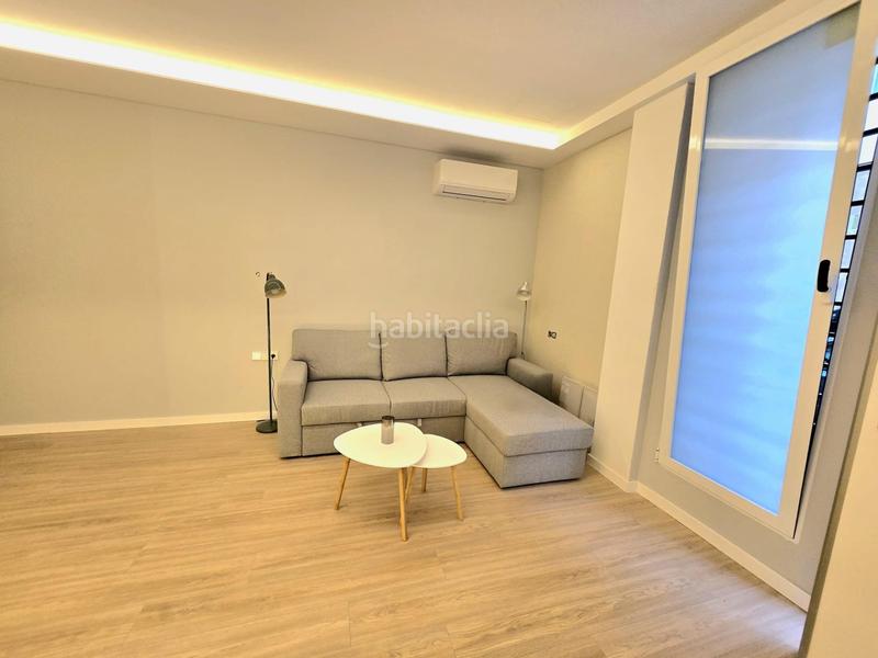 Foto a1d6cd40-f544-4cc0-902a-06268836b5aa. Loft in Poble Nou Torrent