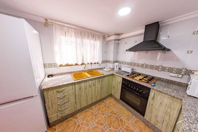 Foto 4cb34fd2-ec3f-441c-a036-c33e136e72f5. Haus mit heizung in El Perellonet Valencia