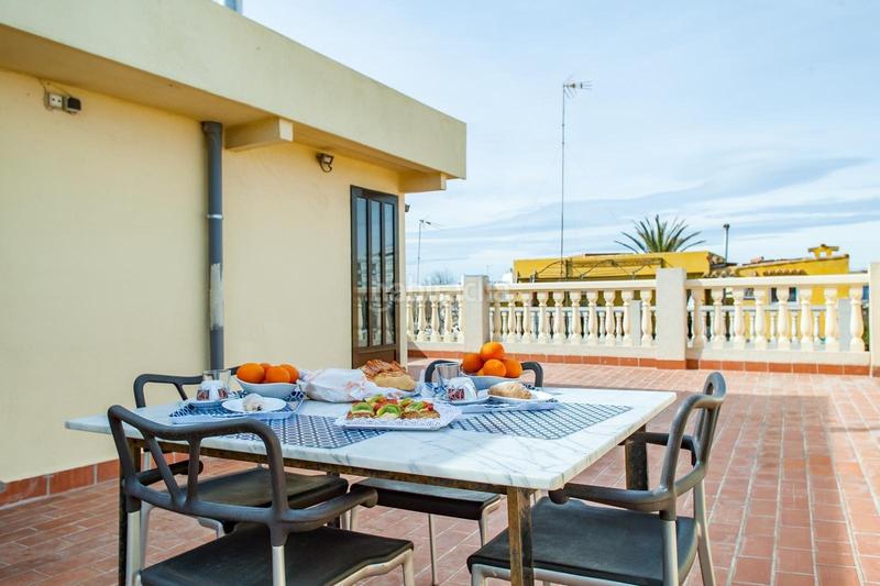 Foto 5063ac7c-e14a-4abc-8cb1-01fc454aa879. Haus mit heizung in El Perellonet Valencia