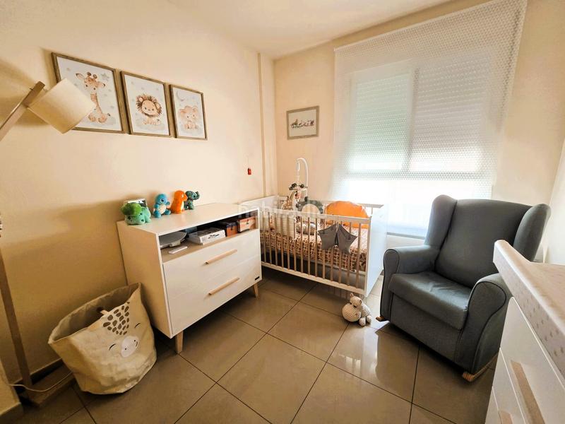 Foto 4dfdc2ab-bd64-43c8-94f7-11e6a09ed787. Casa adossada amb calefacció aparcament a El Baladre Sagunt